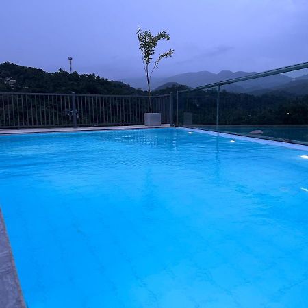 Rivendell Hotel كاندي المظهر الخارجي الصورة