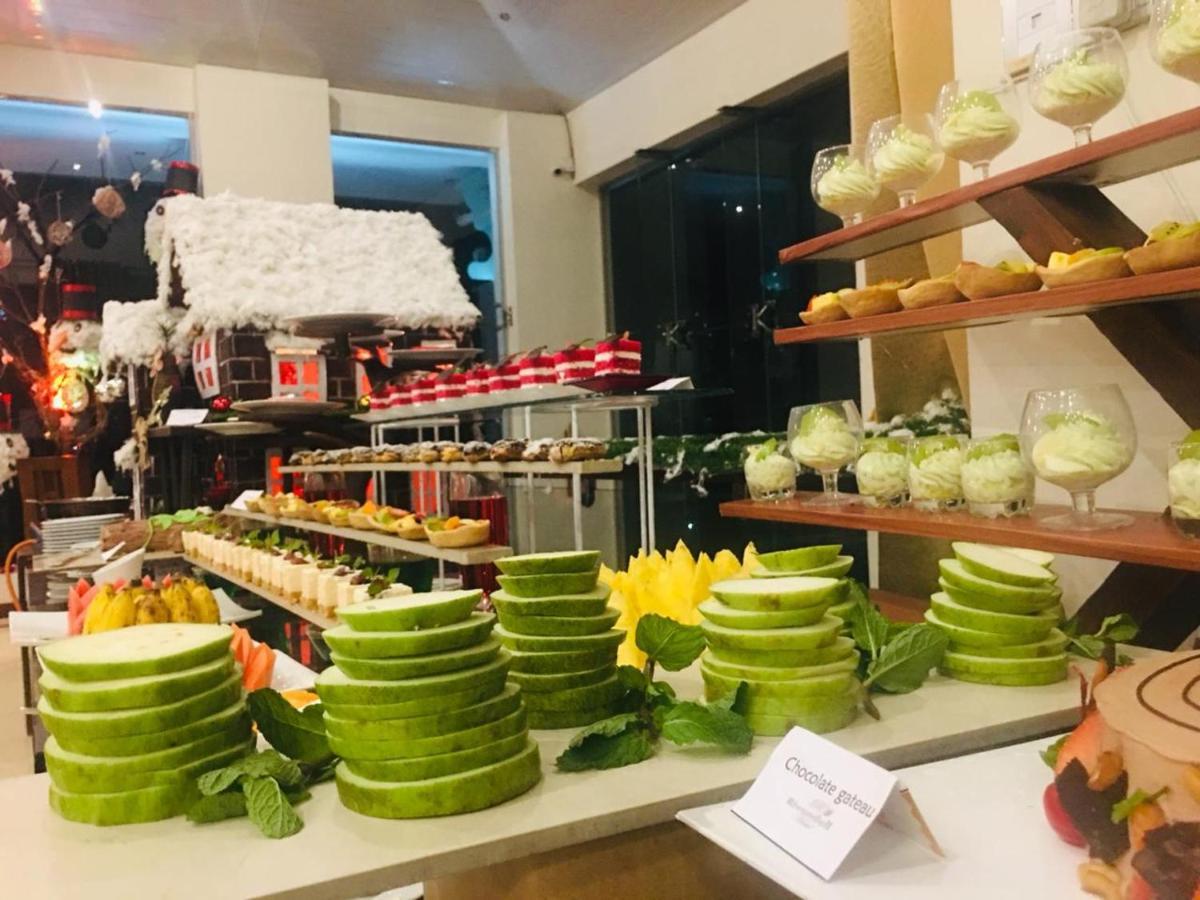 Rivendell Hotel كاندي المظهر الخارجي الصورة