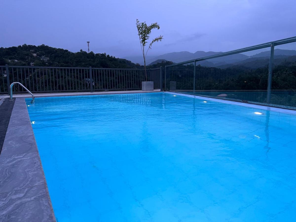 Rivendell Hotel كاندي المظهر الخارجي الصورة